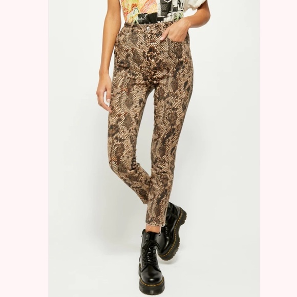 NWT Raw High-Rise Tan Snake Print  Jegging-24 - Picture 2 of 10